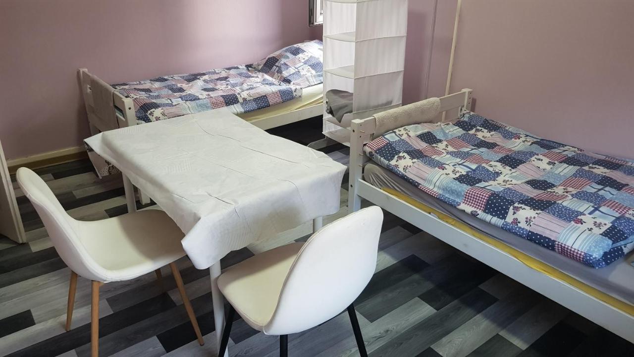 Handwerker Unterkunft Monteurzimmer Mit Gemeinschaftsbad In Brebach Saarbrücken Zewnętrze zdjęcie