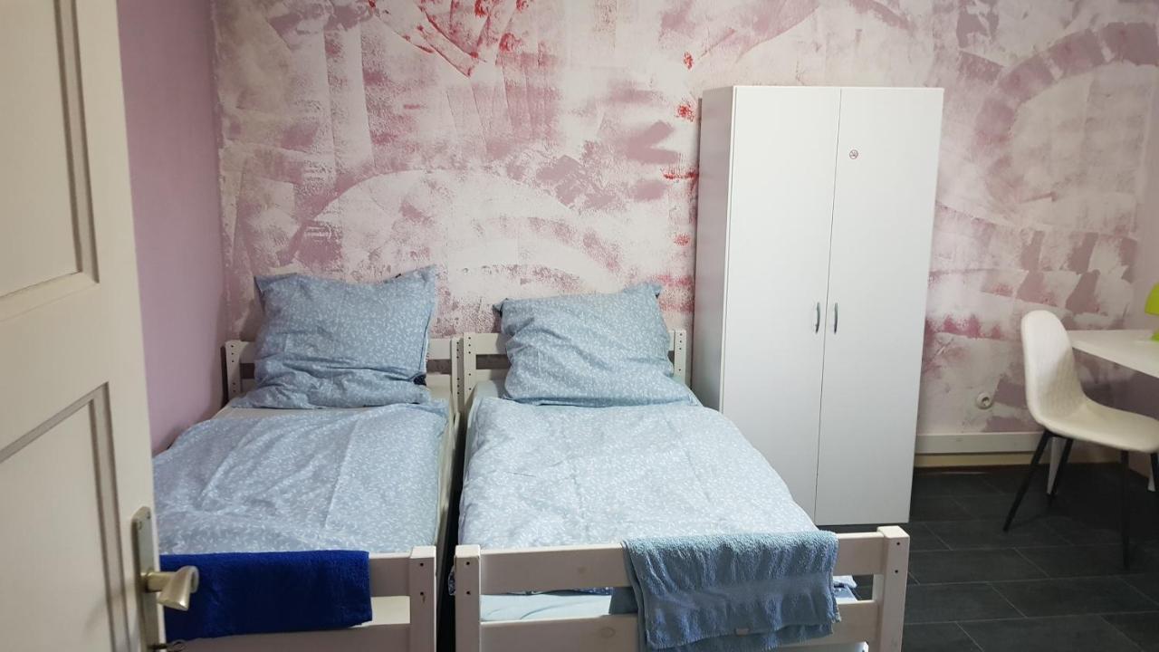 Handwerker Unterkunft Monteurzimmer Mit Gemeinschaftsbad In Brebach Saarbrücken Zewnętrze zdjęcie